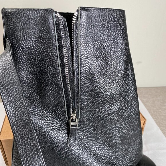 Givenchy Shark Lock Biker Ankle Boots Women's US 8 Black Calf Leather READ PLS - Picture 10 of 16